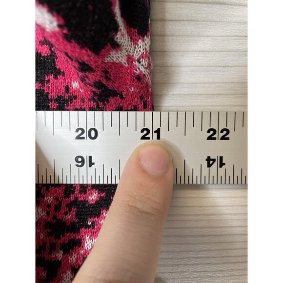 DKNY Sweater Womens Small Pink Black Snake Print Crewneck Long Sleeve Knit - Picture 5 of 10